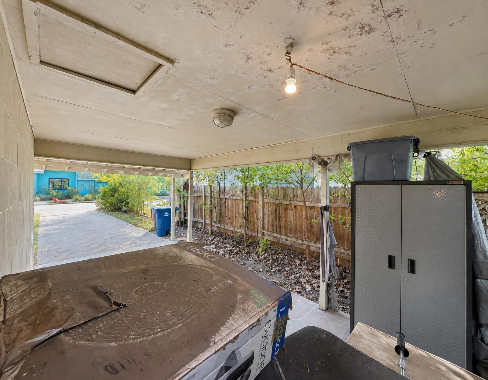 Covered patio 1